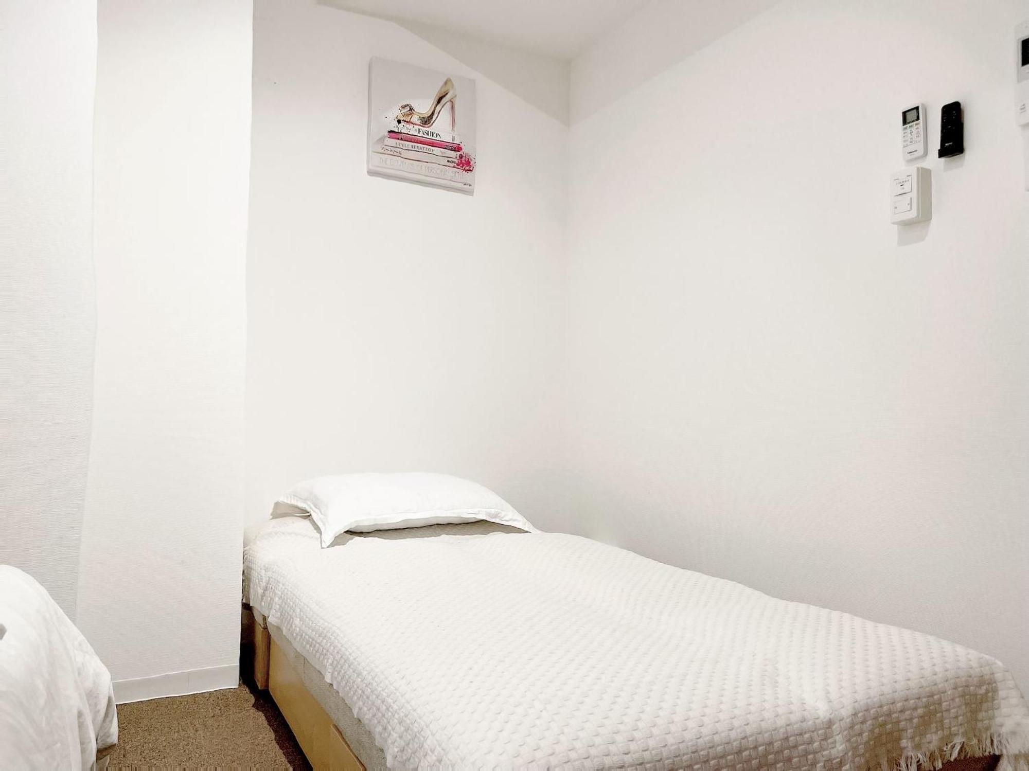 国立競技場そば新宿御苑目の前 Luxe Designer Near National Stadium Built Four Years Ago 3bed 4ppl Tokio